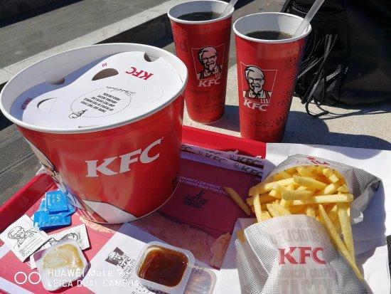 KFC Kentuky Fried Chicken